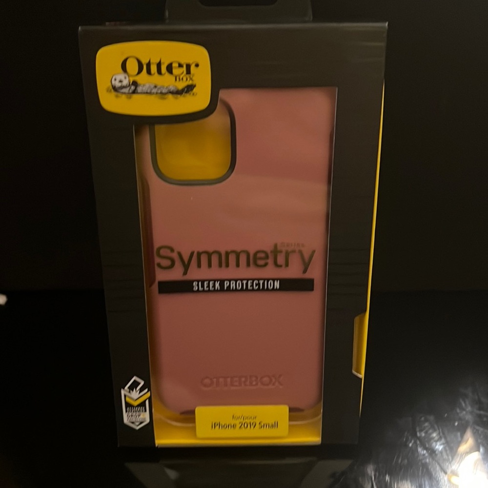 Otter Box symmetry Sleek Protection Series for iPhone 11 Phone Case